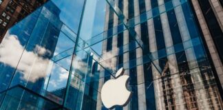 U.S. Cyber Watchdog Sounds Alarm: All iPhones Now Risk Hack Attack